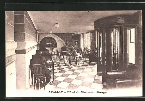 AK Avallon, Hotel du Chapeau Rouge, im Gastraum