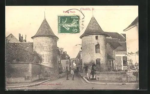 AK Chablis, Porte Noel, Strasse durch das Stadttor