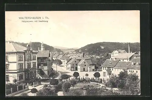 AK Waltershausen / Thüringen, Hauptstrasse mit Inselberg aus der Vogelschau