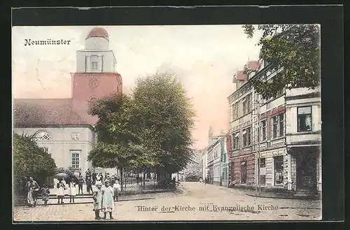 AK Neumünster, Hinter der Kirche mit evangel. Kirche