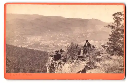 Fotografie Numa Blanc, Ansicht Baden-Baden, Panorama vom nahen Berg gesehen