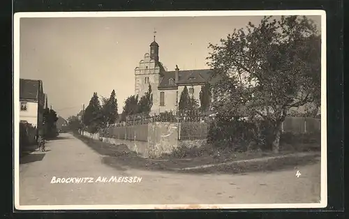 AK Brockwitz bei Meissen, Blick zur Kirche