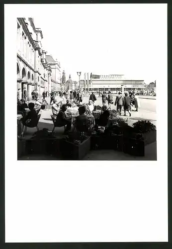 10 Fotografien Ansicht Dresden, Herausgeber PGH Film u. Bild Berlin, Bilder Foto-Schovanek, Das Leben im Sozialismus-DDR