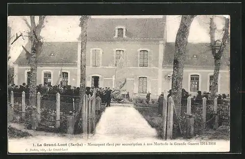 AK Le Grand-Lucé, Monument élevé par souscription à nos Morts de la Grande Guerre 1914-18