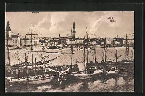 AK Riga, Hafen