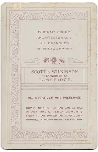 Fotografie Scott & Wilkinson, Cambridge, 47, St. Andrews St., Portrait statlicher Herr mit Fliege und Vollbart