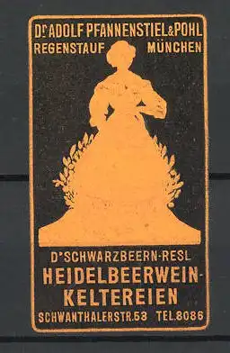 Präge-Reklamemarke D'Schwarzbeern-Resl Heidelbeerwein-Keltereien, Dr. Adolf Pfannenstiel & Pohl, Regenstauf, Winzerin