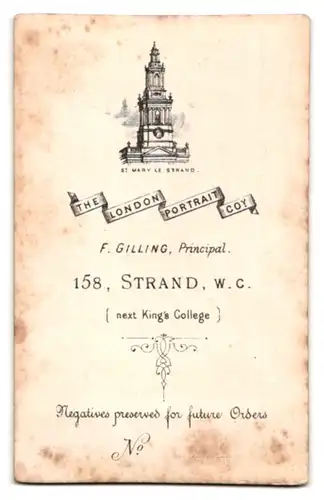 Fotografie F. Gilling, London, Strand 158, Portrait Mann im Anzug mit Tweed Hose und Vollbart