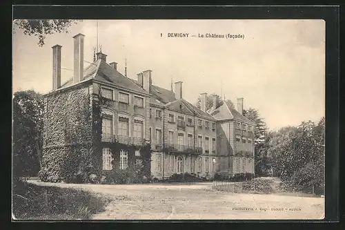 AK Demigny, Le Chateau, Facade