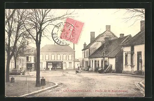 AK Champignelles, Place de la Republique