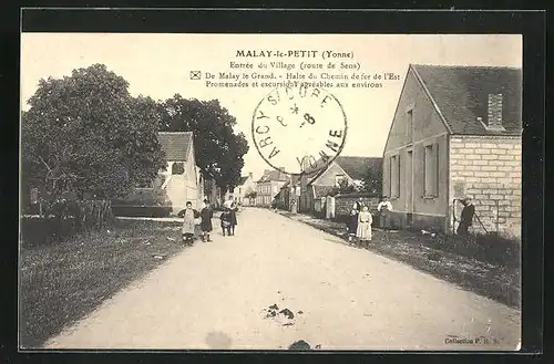 AK Malay-le-Petit, Entree du Village