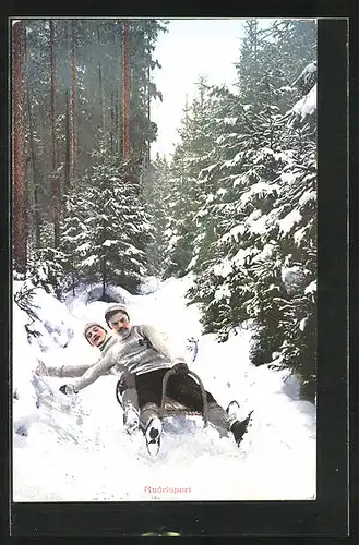 AK Männer rasen auf ihrem Schlitten durch den verschneiten Wald, Rodelsport