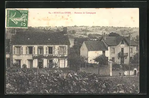 AK Bussy-en-Othe, Maisons de Campagne