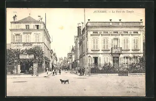 AK Auxerre, La Porte du Temple