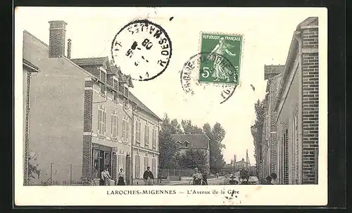 AK Laroche-Migennes, L`Avenue de la Gare