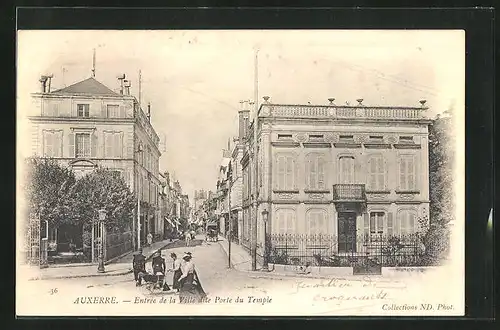 AK Auxerre, Entrée de la Ville dite Porte du Temple