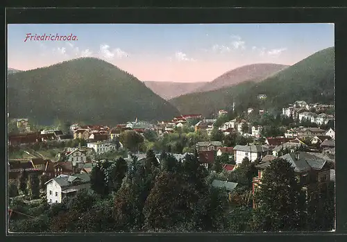 AK Friedrichroda i. Thür., Ortspartie im Gebirge