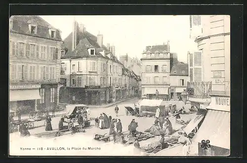 AK Avallon, la Place du Marché