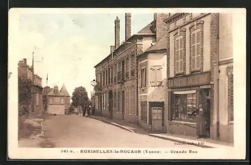 AK Égriselles-le-Bocage, Grande Rue
