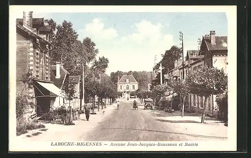 AK Laroche-Migennes, Avenue Jean-Jacques-Rousseau et Mairie