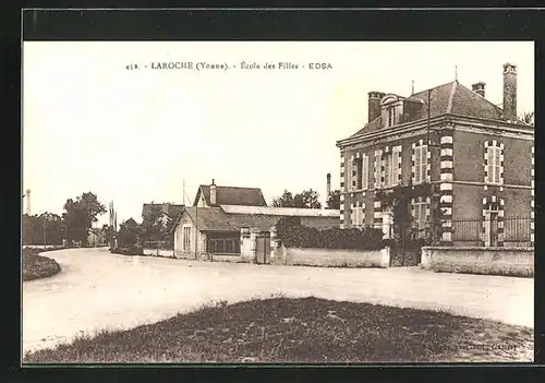 AK Laroche, Ecole des Filles