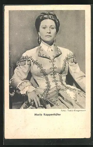 AK Schauspielerin Maria Koppenhöfer im historischen Kostüm