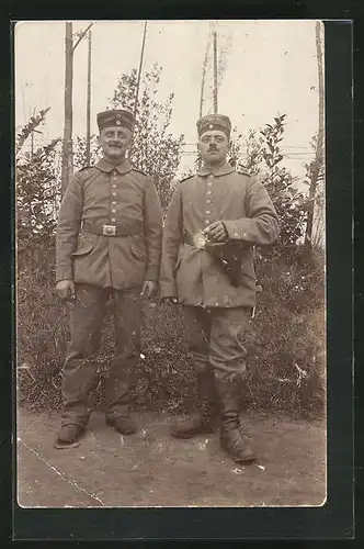 Foto-AK Soldaten in Uniform mit Pistolentasche