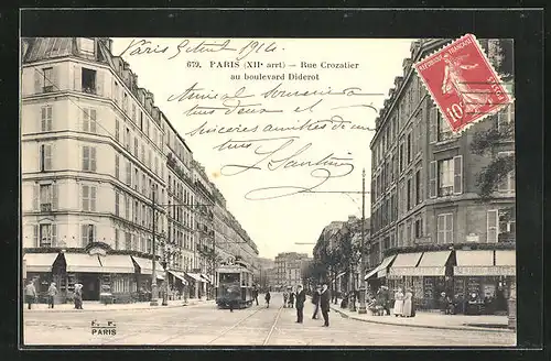 AK Paris, Rue Crozatier au boulevard Diderot et Tramway