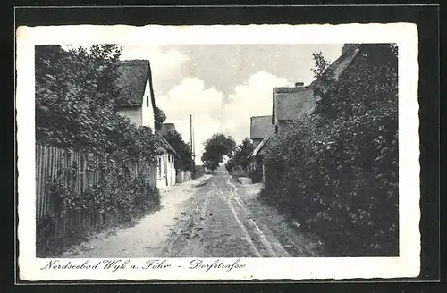 AK Wyk a. F., Blick auf die Dorfstrasse