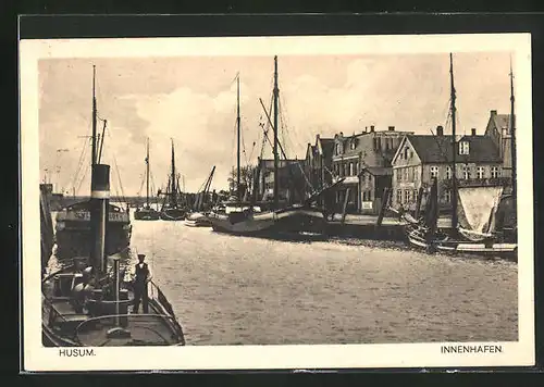 AK Husum, Innenhafen mit Schiffen