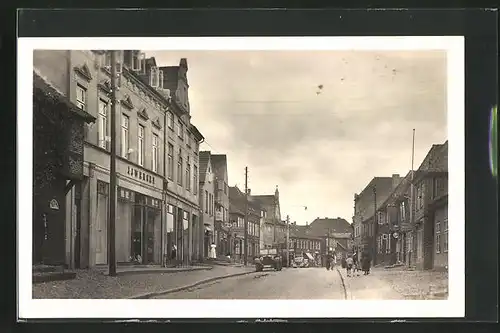 AK Oldenburg i. H., Schuhstrasse mit Geschäften