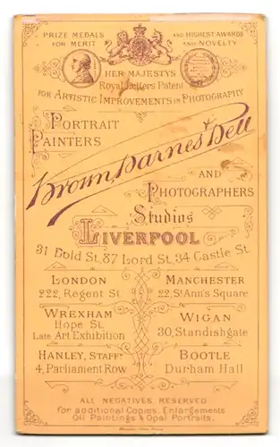 Fotografie Brownbarnes & Bell, Liverpool, 31 Bold St., Portrait Herr im Anzug mit Vollbart