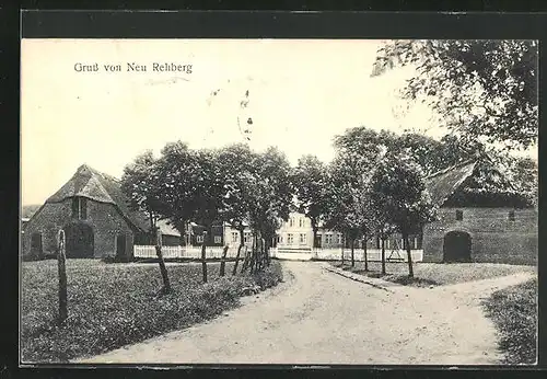 AK Neu Rehberg, Strassenpartie mit Gebäuden