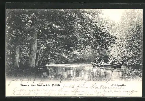 AK Lasbek, Lasbeker Mühle, Eine Familie auf einem Ruderboot