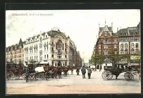 AK Düsseldorf, Blick in die Bismarckstrasse mit Bahnhof-Hotel & Pferdewagen