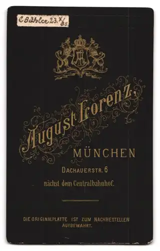 Fotografie August Lorenz, München, Dachauerstr. 6, Portrait blonder junger Mann im Jackett