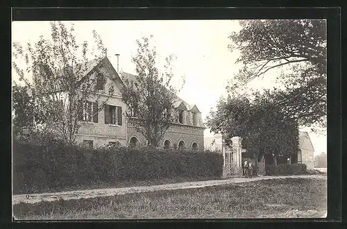 AK Rogerville, La Mairie et l`École