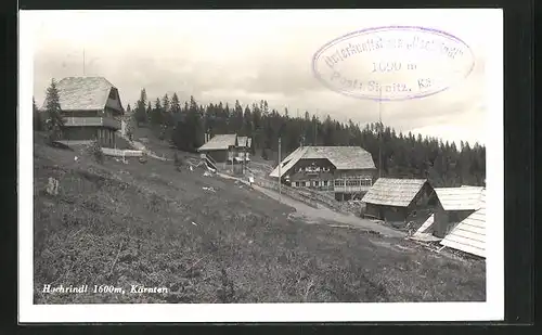 AK Hochrindl, Ortspartie am Waldrand