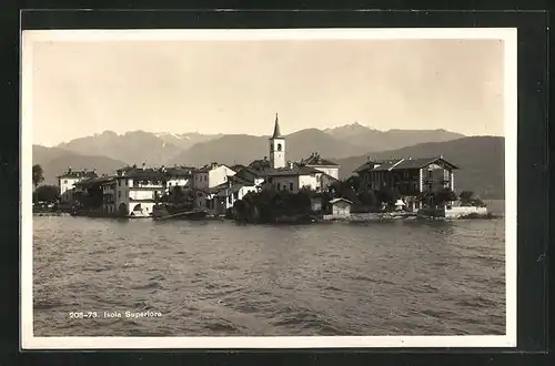 AK Isola Superiora, Ortsansicht mit Kirche