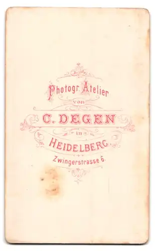 Fotografie C. Decen, Heidelberg, Zwingerstr. 6, Portrait bildschönes Mädchen mit grosser Schleife an der Bluse