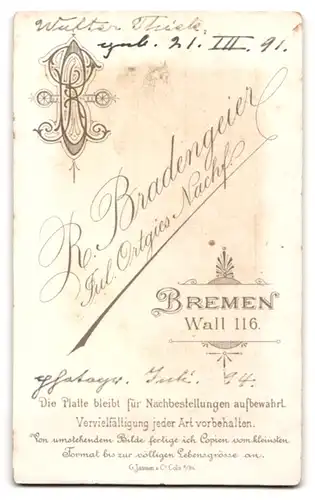 Fotografie R. Bradengeier, Bremen, Wall 116, Portrait kleiner Junge in modischer Kleidung