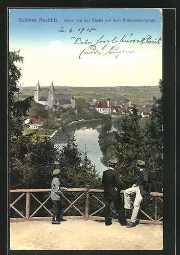 AK Rochlitz, Blick von der Bastei auf dem Promenadenweg mit Schloss