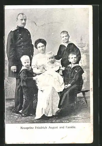 AK Kronprinz Friedrich August von Sachsen mit seiner Familie