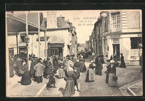 AK Pouancé, Rue St-Aubin, Strassenpartie