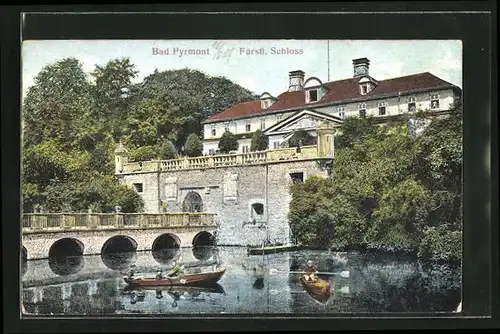 Relief-AK Bad Pyrmont, Fürstl. Schloss