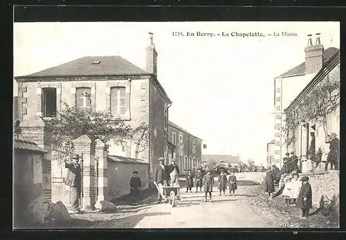 AK La Chapelotte, La Mairie, Strasse am Rathaus