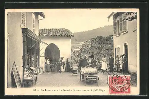 AK La Louvesc, La Fontaine Miraculeuse de St. F.-F. Régis