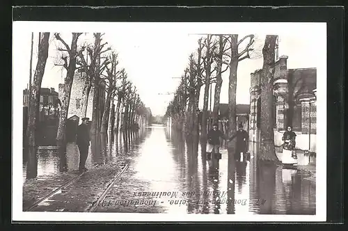 AK Boulogne-sur-Seine, Inondation 1910, Avenue des Moulineaux, Hochwasser