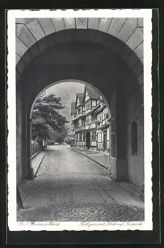 AK Bad Sooden a. Werra, Torbogen mit Blick auf Kurpark