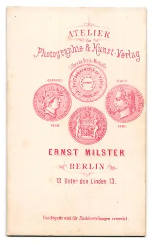 Fotografie Ernst Milster, Berlin, Unter den Linden 13, Portrait Soldat mit Vollbart in Uniform, Epauletten